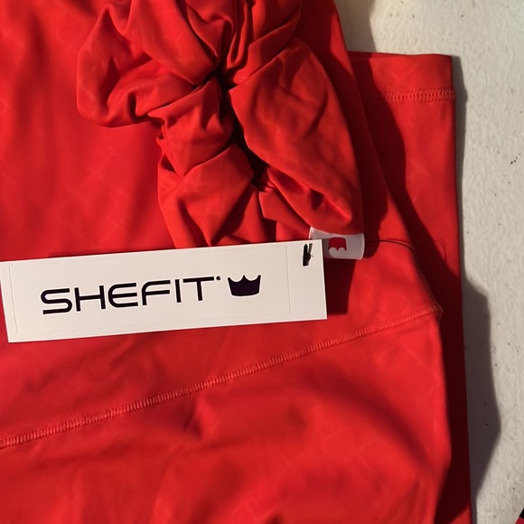 SheFit Boss Leggings in Rush Size M NWT - Picture 2 of 3